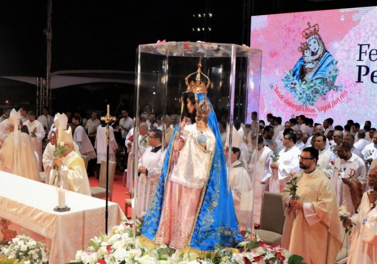 Veja a programação da Festa da Penha para esta terça-feira