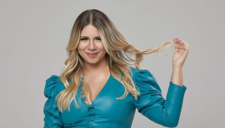 Famosos criticam vazamento da autópsia do corpo de Marília Mendonça