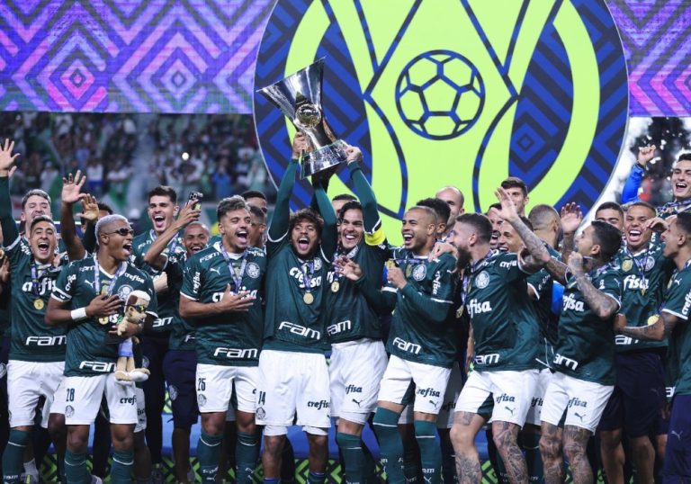 Pôster do Brasileirão em A Tribuna