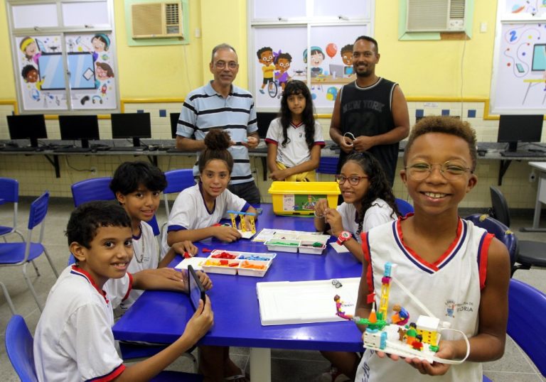 Crianças criam soluções para o trânsito