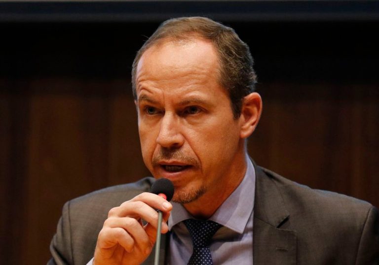 Ricardo Cappelli será ministro interino do GSI