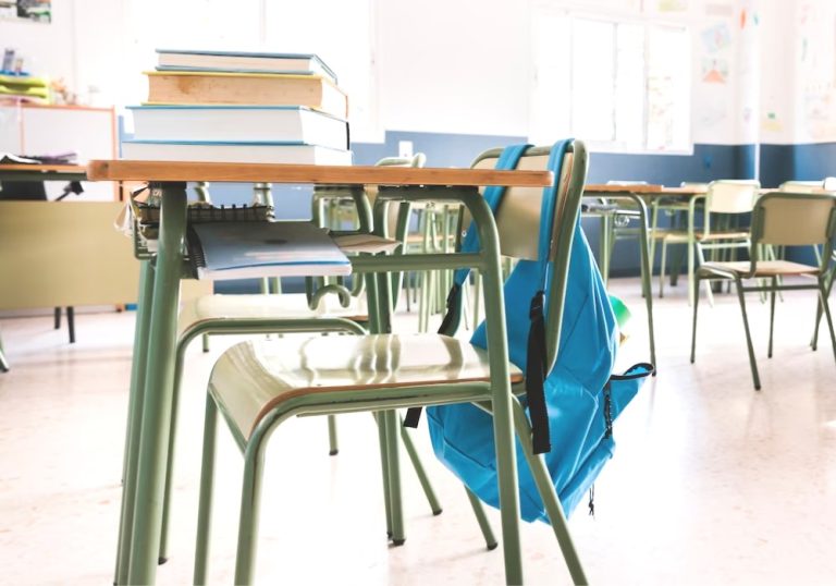 Cartilha online traz orientações preventivas contra violência escolar
