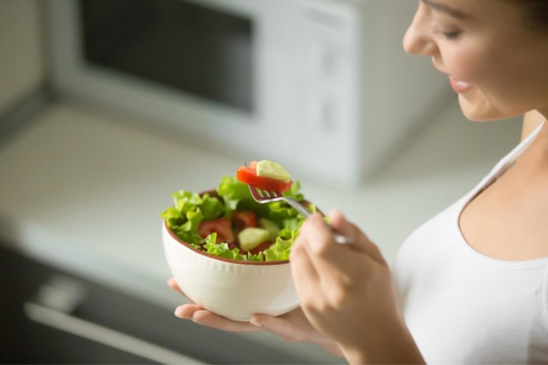 Como se alimentar bem dentro da sua rotina