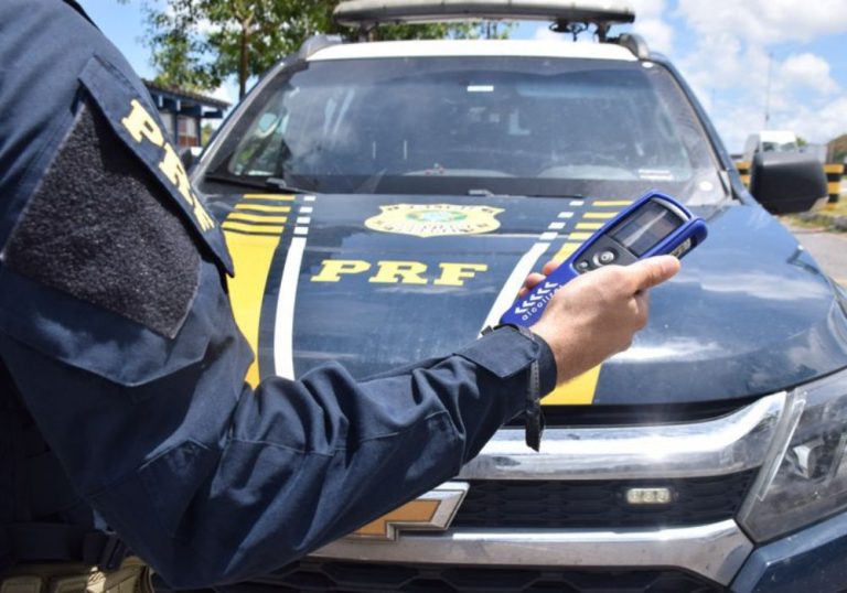 Feriado com 2 mil motoristas autuados e 24 acidentes nas estradas capixabas