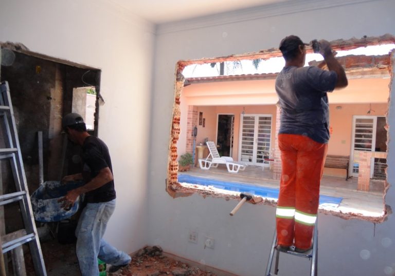 Pequenos negócios abrem 77% dos empregos no ES
