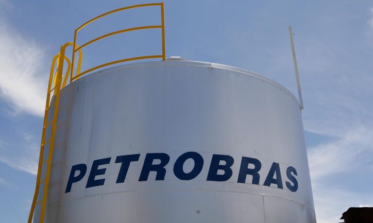 Petrobras reduz preço do diesel para distribuidoras. Veja o que muda
