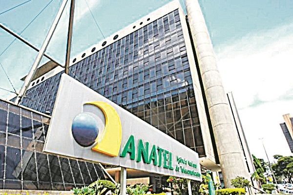 Anatel propõe sistema que mostra nome da empresa e motivo da ligação