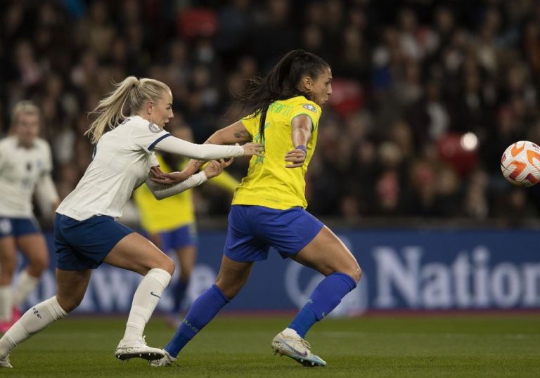 Inglaterra vence Brasil nos pênaltis e fica com título da Finalíssima