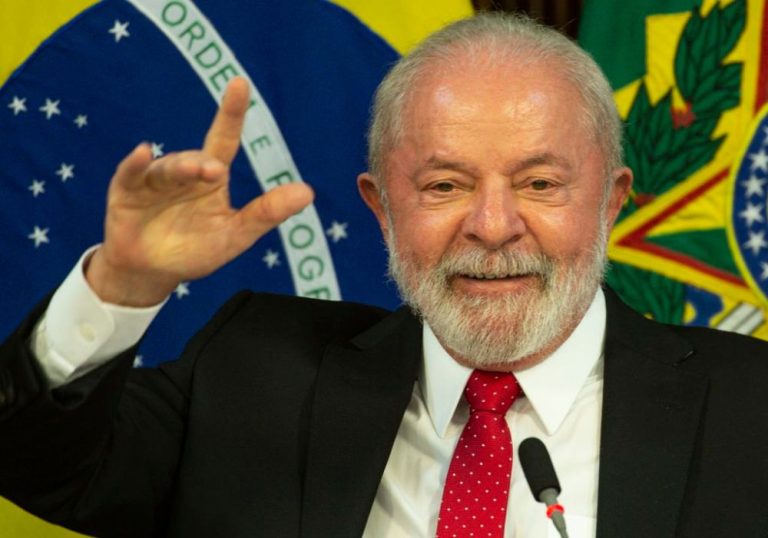 Lula fará pronunciamento na TV neste domingo