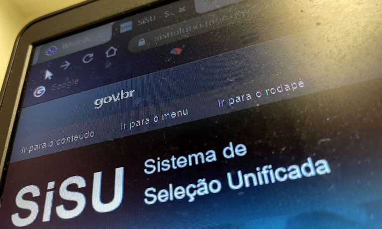 Alunos que fizeram o Enem em 2022 terão mais uma chance