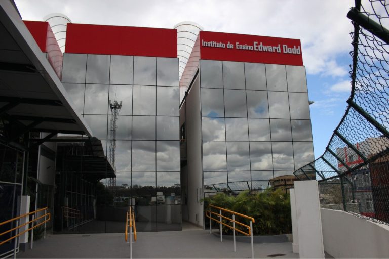 Excelência em educação no Instituto Edward Dodd
