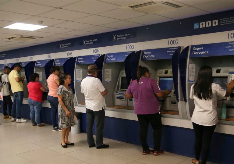 Transferência por DOC vai acabar até fevereiro de 2024