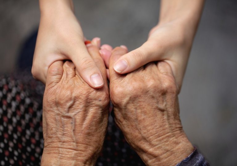 Remédio contra Alzheimer impede avanço da doença
