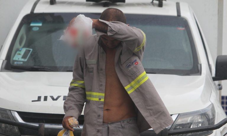 Criminosos usam uniformes de policiais e prefeitura para praticar crimes