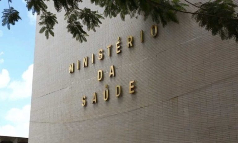 Ministério da Saúde descarta caso suspeito de gripe aviária em humano no ES
