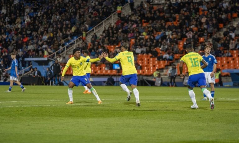 Brasil perde para a Itália na estreia do Mundial Sub-20