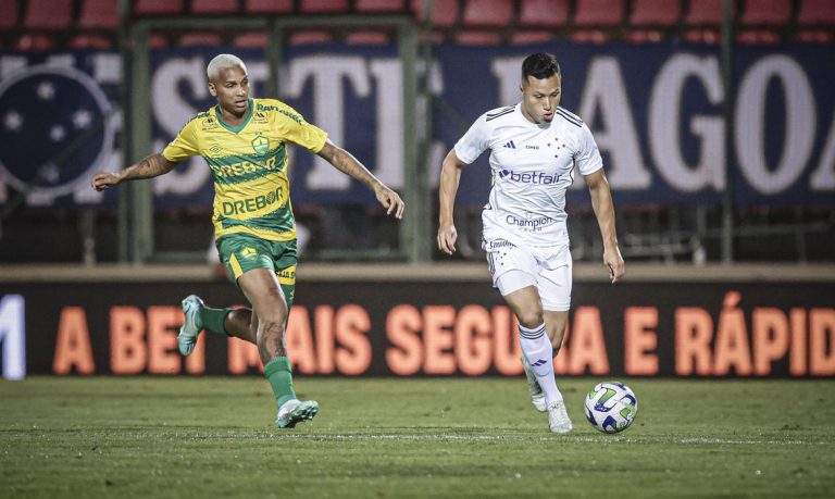 Cuiabá bate Cruzeiro e deixa zona do rebaixamento