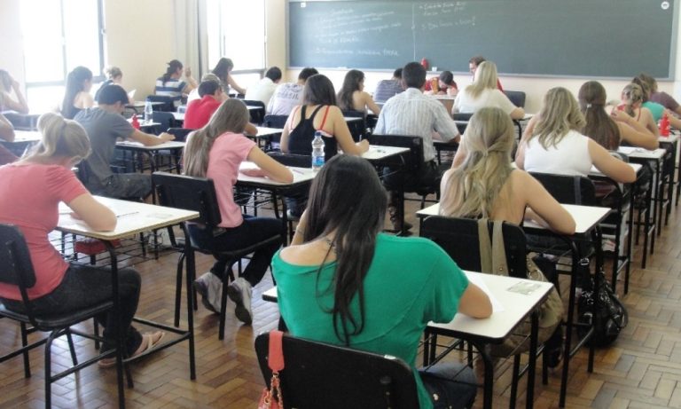 Novas regras para concursos instituem prova prática, entrevista e novas cotas