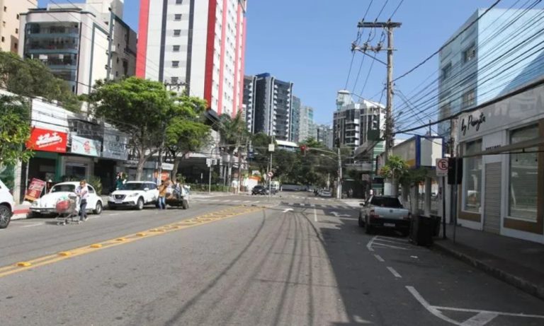 Criminoso é condenado por roubo e estupro contra casal na Praia do Canto