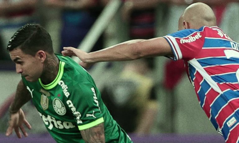 Palmeiras perde invencibilidade de 15 jogos, mas avança na Copa do Brasil
