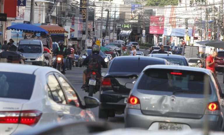 Trânsito: 90 câmeras vão flagrar infrações na Serra