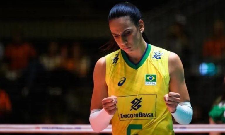 Ana Paula Borgo, jogadora de vôlei ex-seleção brasileira, morre aos 29 anos