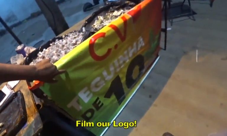 Influenciador britânico filma ‘feira de drogas’ ao ar livre no Rio