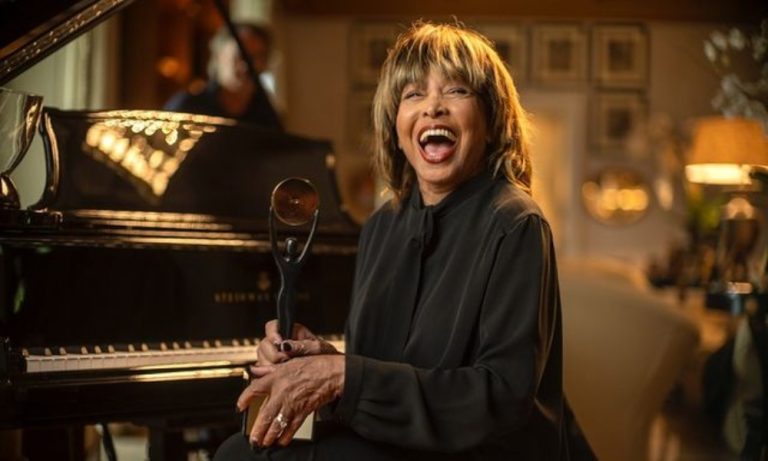 Rainha do rock n’ roll, Tina Turner deixa fortuna de R$ 1,2 bilhão