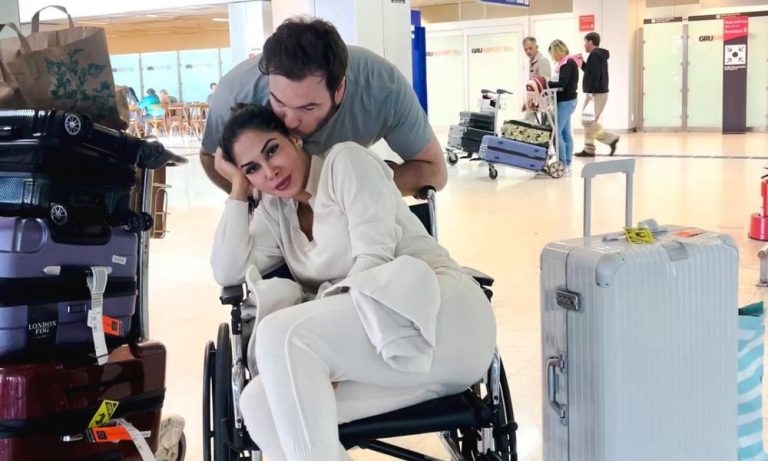 Maíra Cardi surge de cadeira de rodas e deixa seguidores intrigados