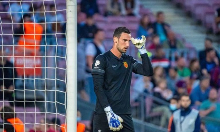Goleiro do PSG é hospitalizado em estado grave após acidente com cavalo
