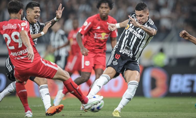 Atlético-MG tem gol anulado e só empata com Bragantino