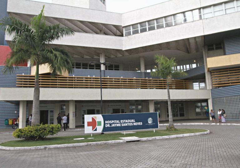 Faculdades, hospitais e lojas abrem 3.767 empregos na Grande Vitória
