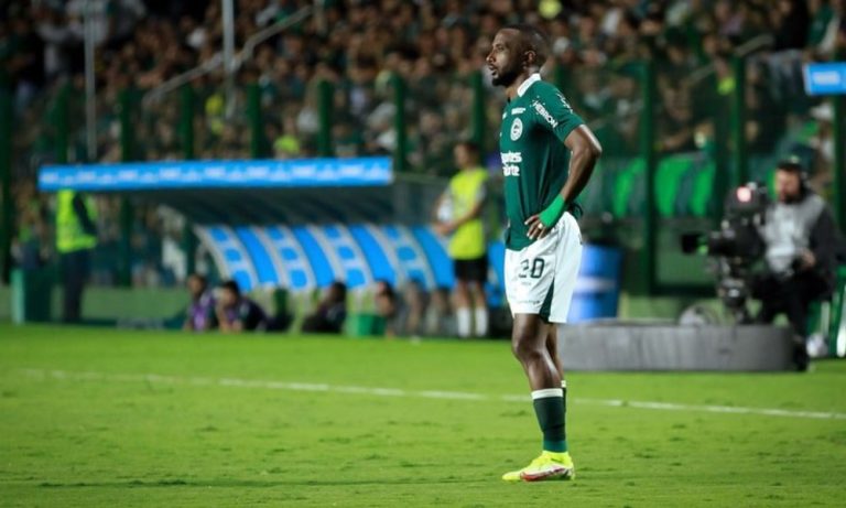 Goiás perde gols, empata com Gimnasia-ARG e pode se complicar na Sul-Americana