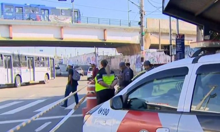 Grávida morre em terminal de ônibus em São Paulo