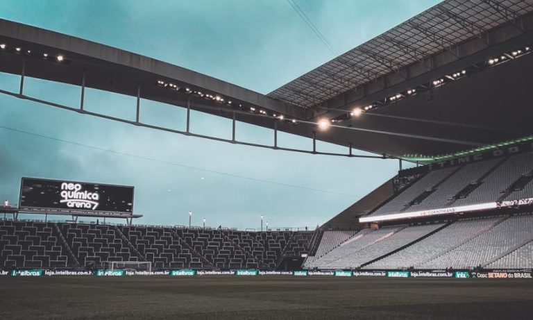 Homem é preso suspeito de estuprar jovem em banheiro no estádio do Corinthians