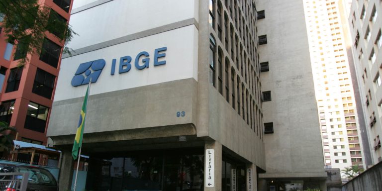IBGE divulga aprovados em concurso de estágio