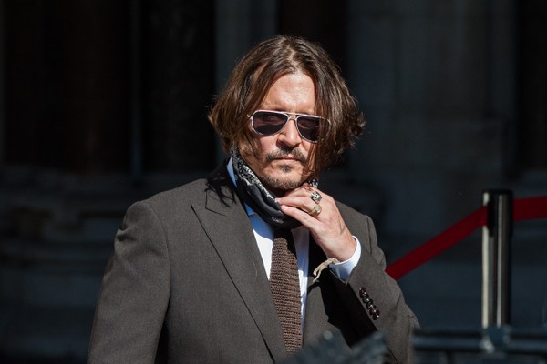 Johnny Depp doará parte do US$ 1 mi que recebeu de Amber Heard para Amazônia
