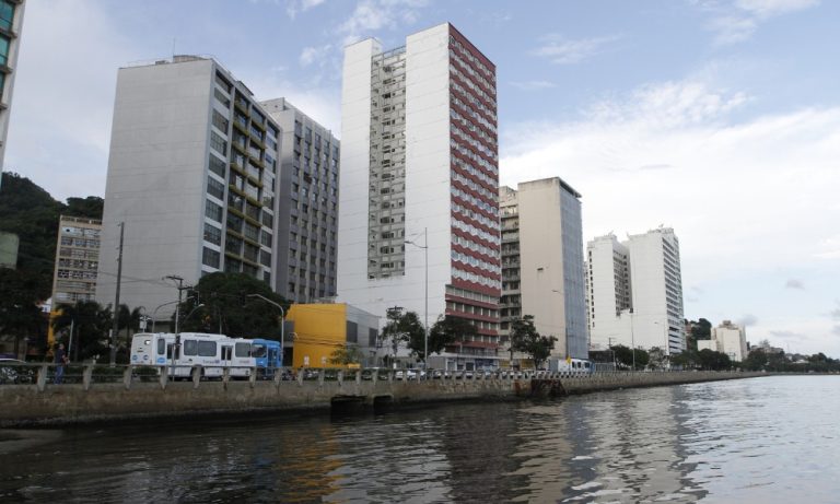 Novas estações do Aquaviário em Vitória
