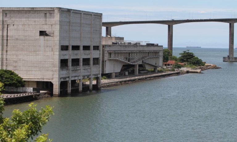 Sai acordo para conclusão do Cais das Artes