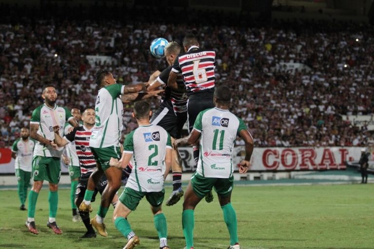Santa Cruz empata com o Pacajus e se mantém na liderança do grupo