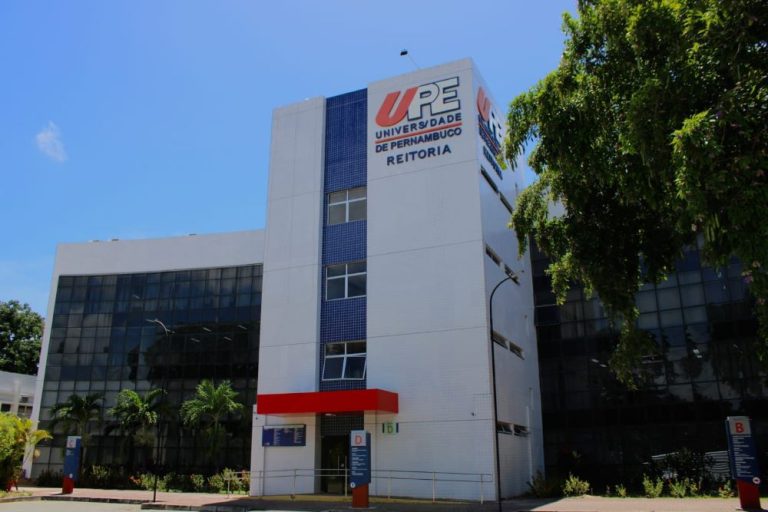 Universidade de Pernambuco abre inscrições para o pré-vestibular