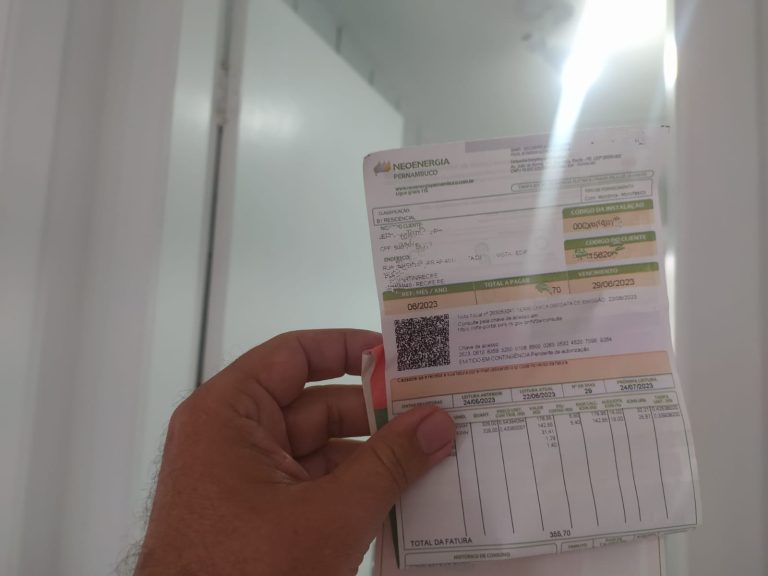 160 mil pernambucanos podem perder a tarifa social da conta de energia