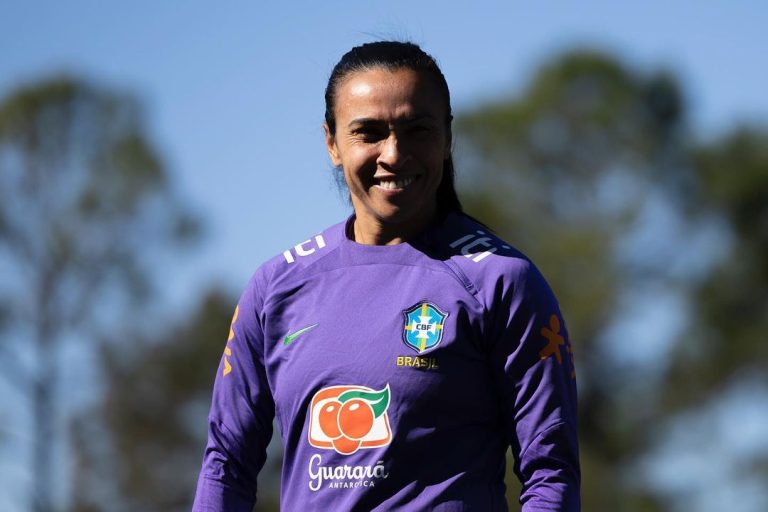 ANÁLISE: A bola mal rolou, mas Copa do Mundo de 2023 já é histórica