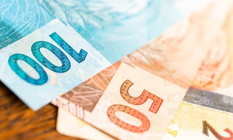 Bancos terão prazo para limpar nome no Desenrola; veja quem pode participar