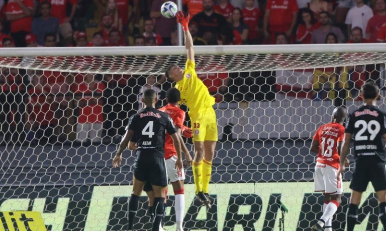 Bragantino e Internacional empatam sem gols e se afastam do G-4 do Brasileirão