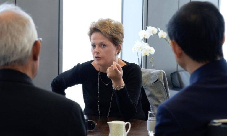 Como chefe do banco dos Brics, Dilma deve encontrar Putin na Rússia