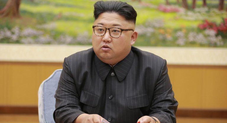 Coreia do Norte ameaça atacar submarino nuclear dos EUA