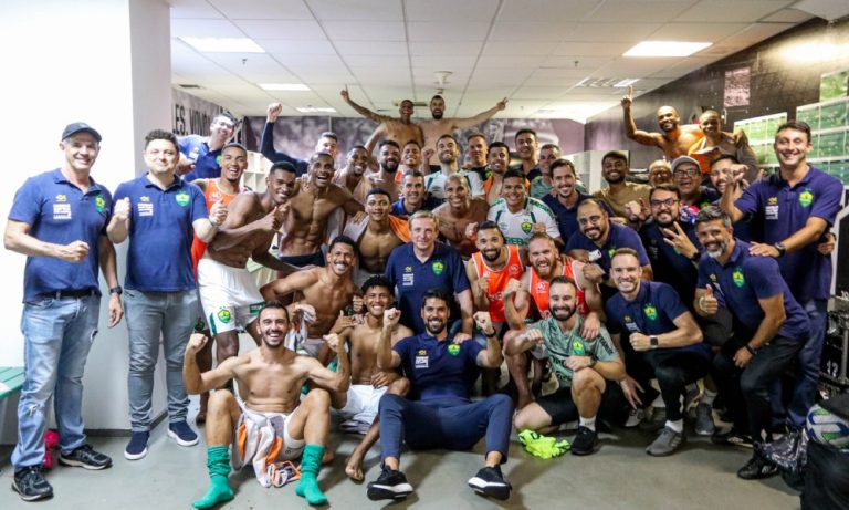 Cuiabá vence o Fortaleza com gol de Deyverson após falha do goleiro