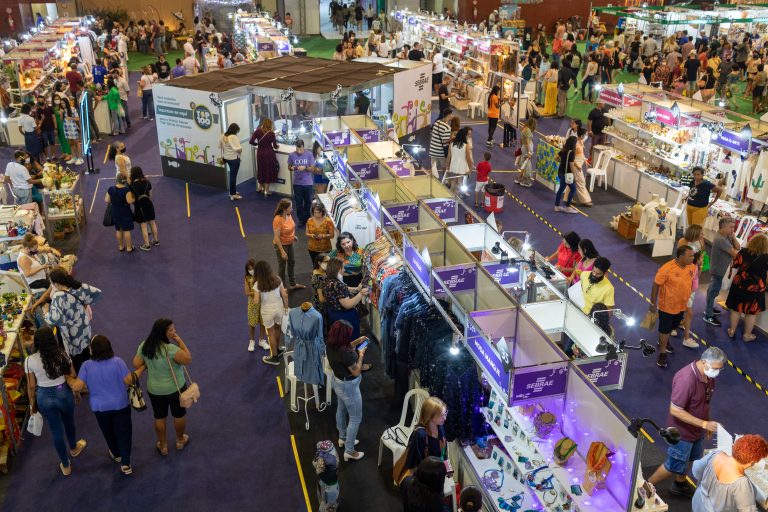 Fenearte 2023. Veja programação completa das oficinas, shows e atrações