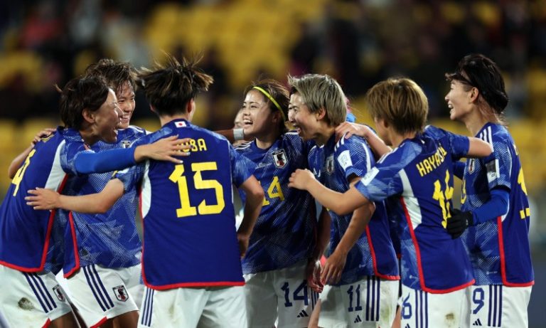 Japão goleia a Espanha e enfrenta Noruega nas oitavas de final